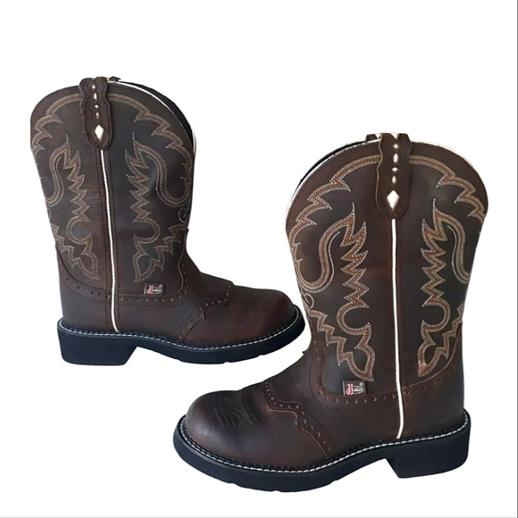 Justin Boots Shoes - Justin Gypsy Embroidered Round Toe Boots